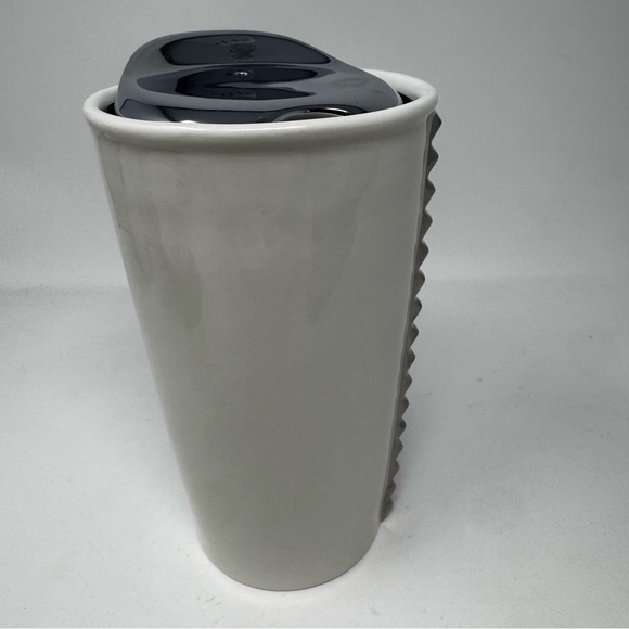 Starbucks 2014 White Ceramic Silver Studded 10oz Travel Tumbler Coffee Mug w/Lid - Picture 2 of 7